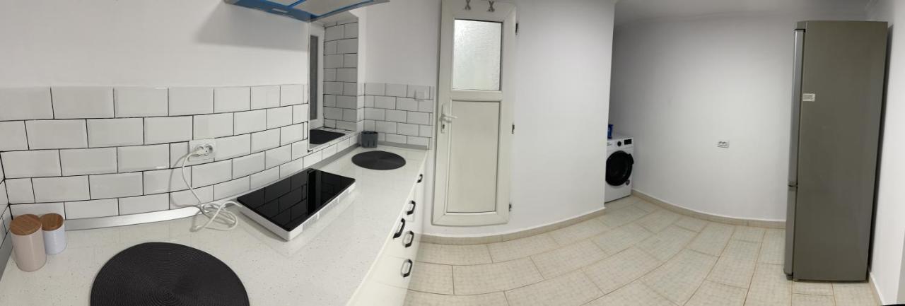 Apartamnet Regim Hotelier Bucharest Luaran gambar