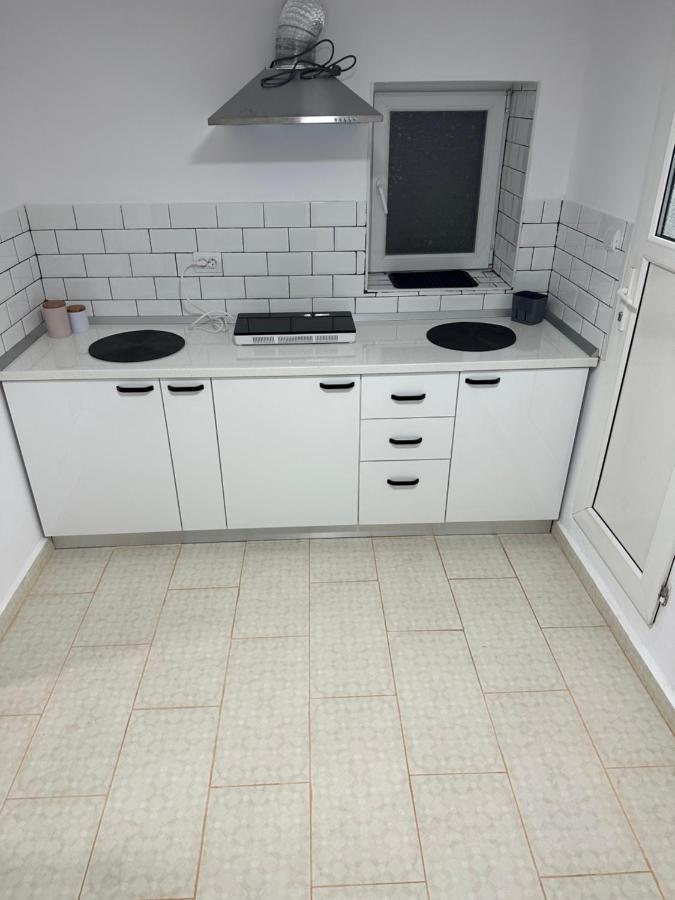 Apartamnet Regim Hotelier Bucharest Luaran gambar